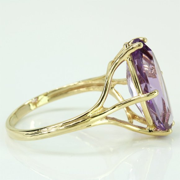10k Yellow Gold Marquise Amethyst Solitaire Ring - Picture 4 of 4
